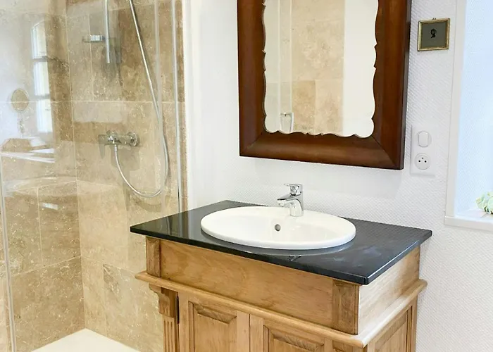 Stone House From 1776 With Large Park * Fajoles