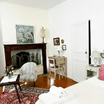 Stone House From 1776 With Large Park Fajoles