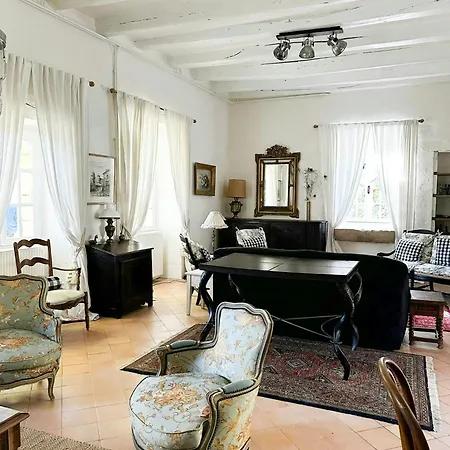 Stone House From 1776 With Large Park Σπίτι διακοπών